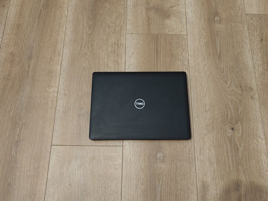 Laptop Dell Latitude 3480 14" Intel i5-7200U 8/256 SSD Bat. 2h AMD R5