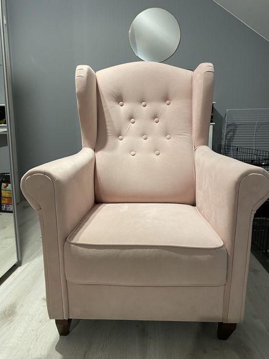 Fotel uszak- jasno różowy