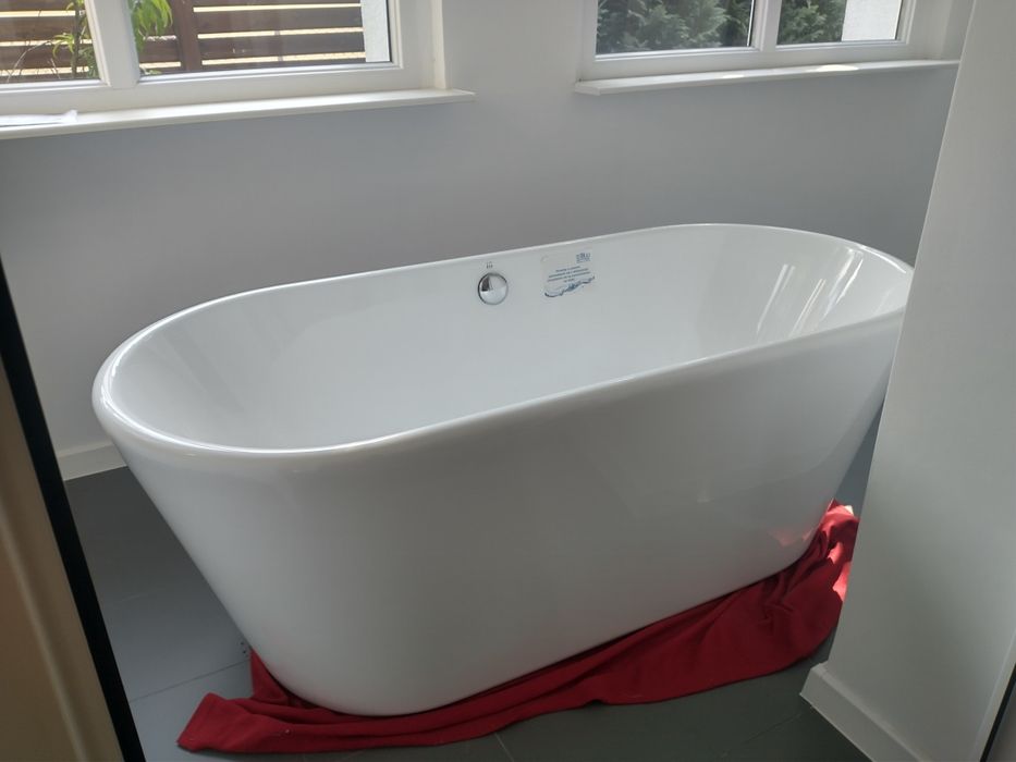 Wanna akrylowa IO nowa