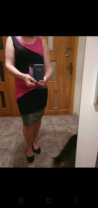 Różowo-szaro-czarna sukienka bez rękawów. Body FLIRT