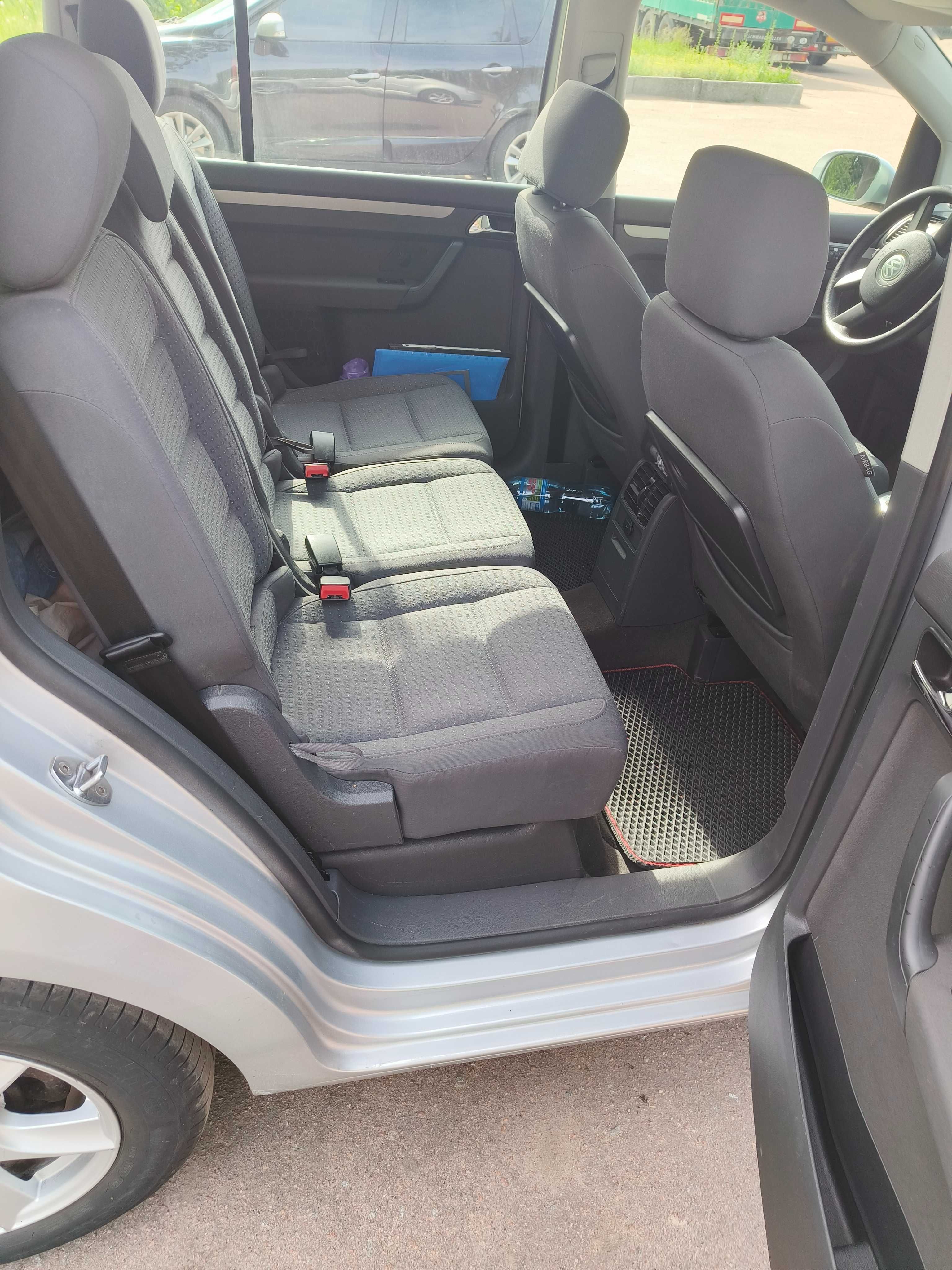 Volkswagen TOURAN 2.0 TDI 2006р автомат DSG6