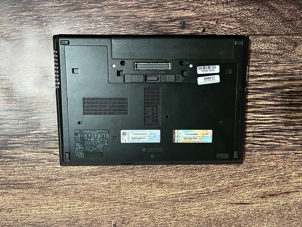 Шустрый Ноутбук hp 8470p,core-i5,озу-8гб,SSD-120