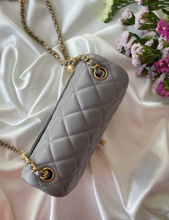 Сумочка Chanel, оригинал, с документами