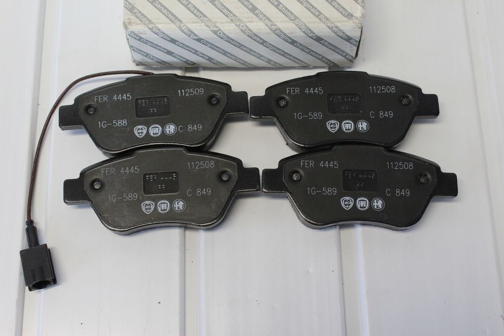 KLOCKI HAMULCOWE PRZÓD PRZEDNIE FIAT ALFA CITROEN OPEL PUGEOT ORYG 77364158