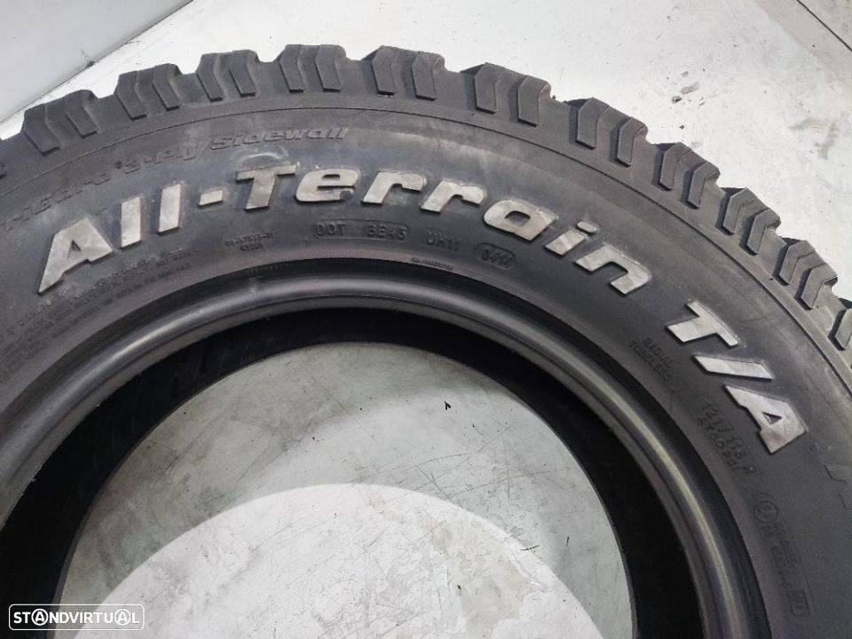 2 pneus semi novos 245-75r17  bf goodrich - oferta dos portes