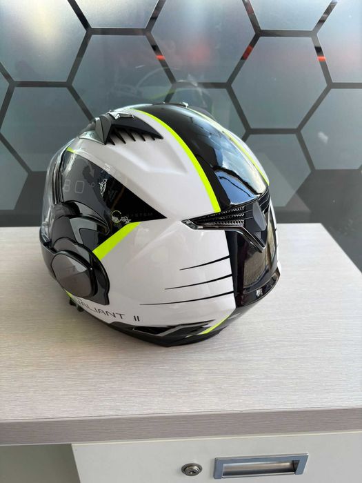 Kask motocyklowy LS2 VALIANT II Czarno-biały