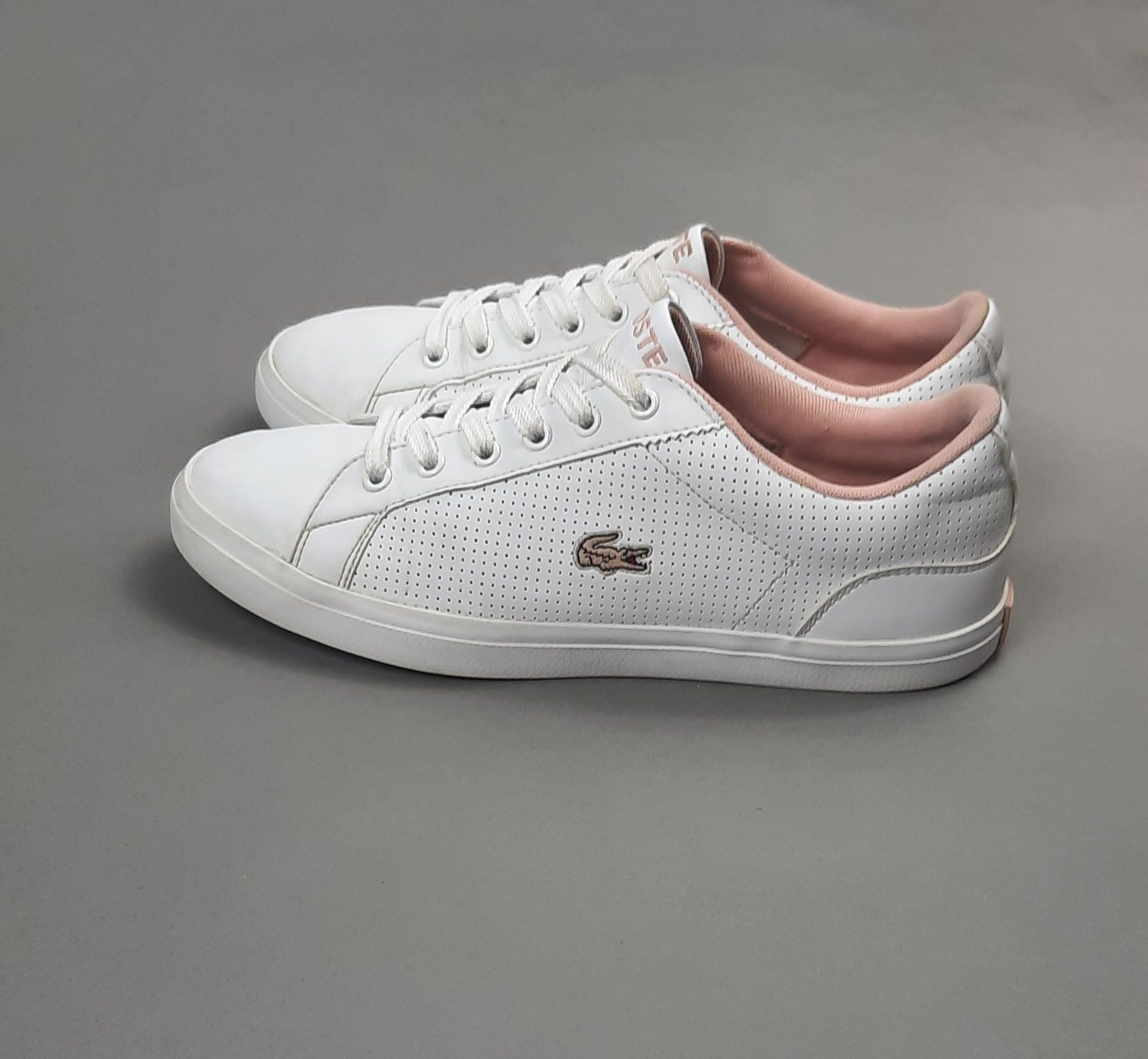 Lacoste Lerond 37 23,5cm skórzane buty sportowe sneakersy