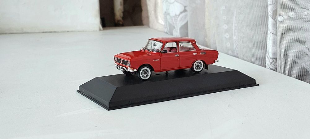 Модели москвичей1:43,ручная работа