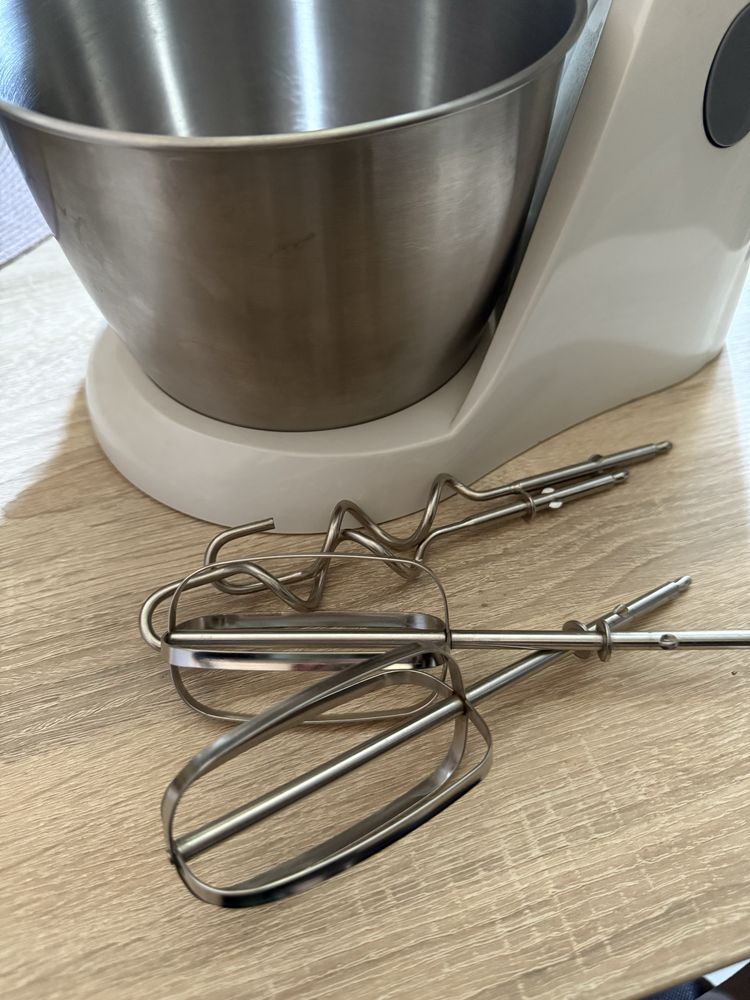 Mikser z misą Clarus HM 945