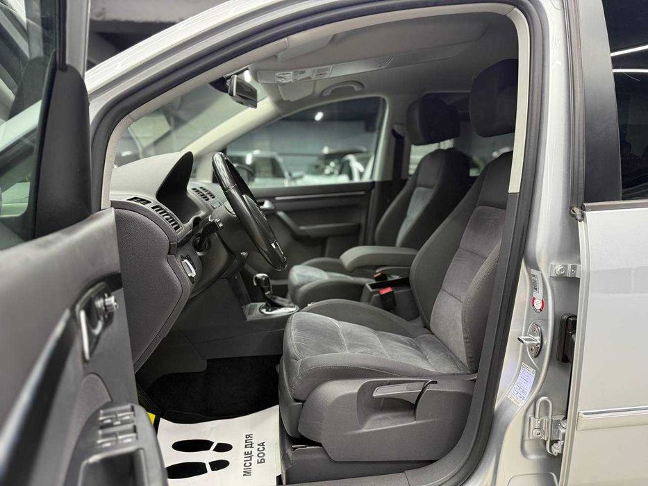 Volkswagen Touran 2012