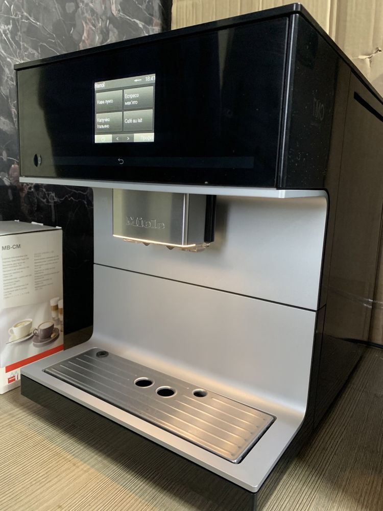 Кофемашина Miele CM 7500
