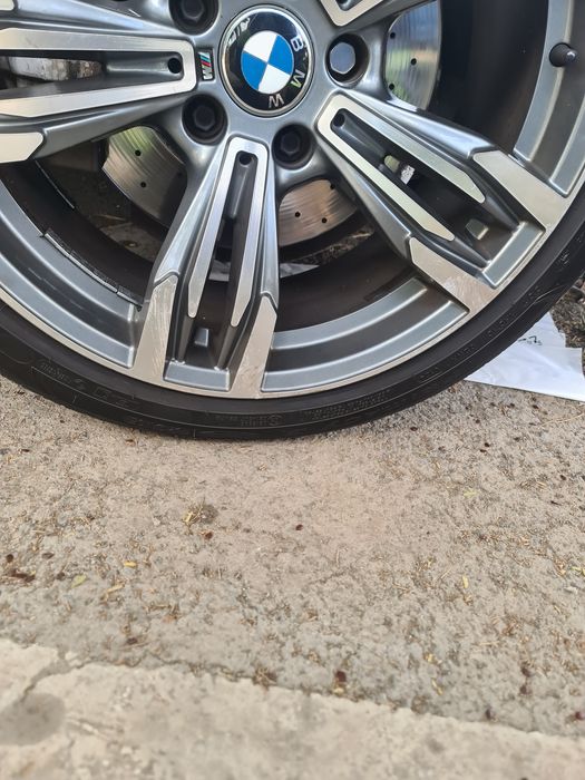 Jantes pack m 19 bmw com pneus