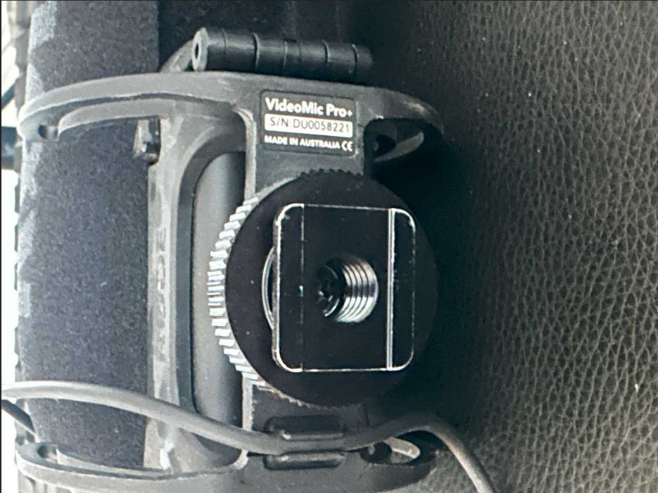 Rode VideoMic Pro+ Microfone