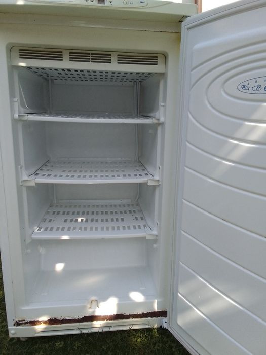 Морозильна камера