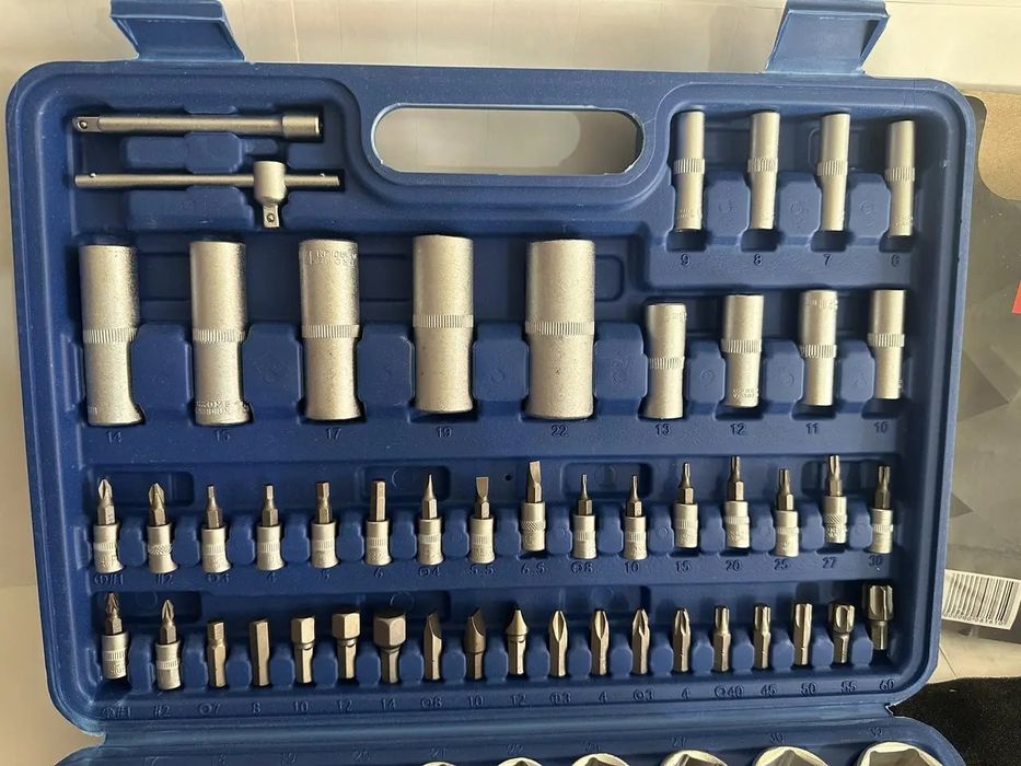 Набір інструментів у кейсі 108 предметів, набор головок + трещітки