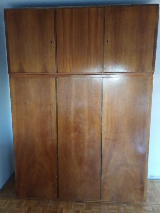 Szafa ubraniowa z lat 60-tych