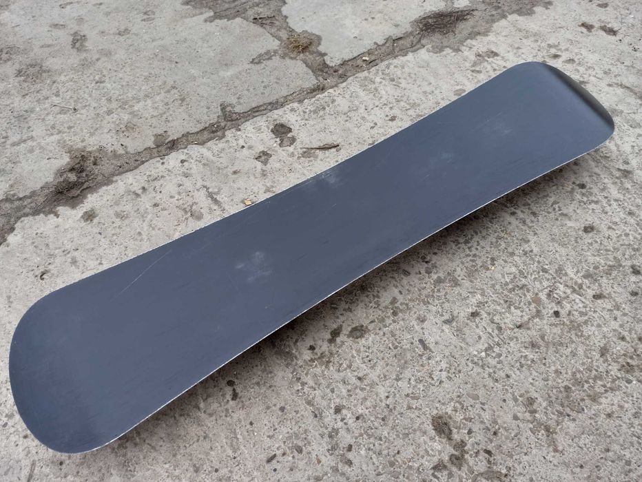 Deska snowboardowa snowboard  Kit Cat 136 cm + wiązania