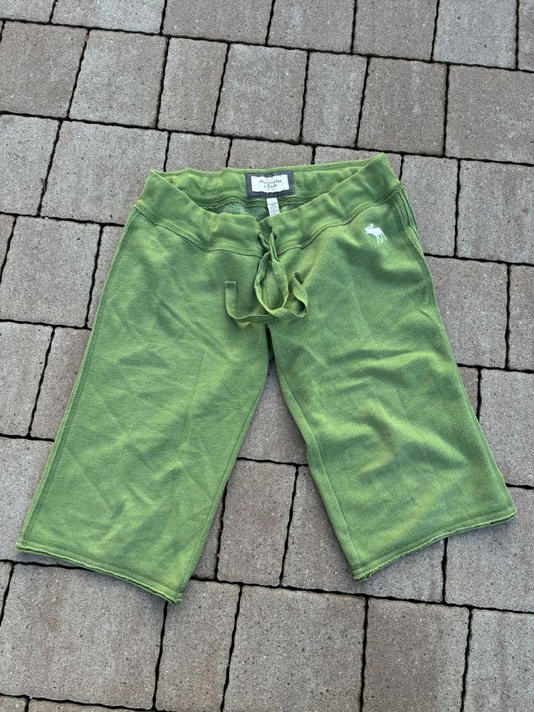 Spodenki Abercrombie & Fitch S