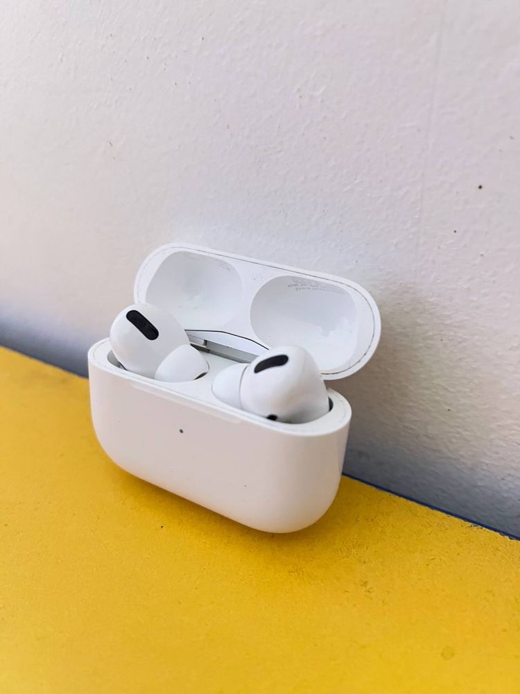 apple airpods pro(1 покоління)