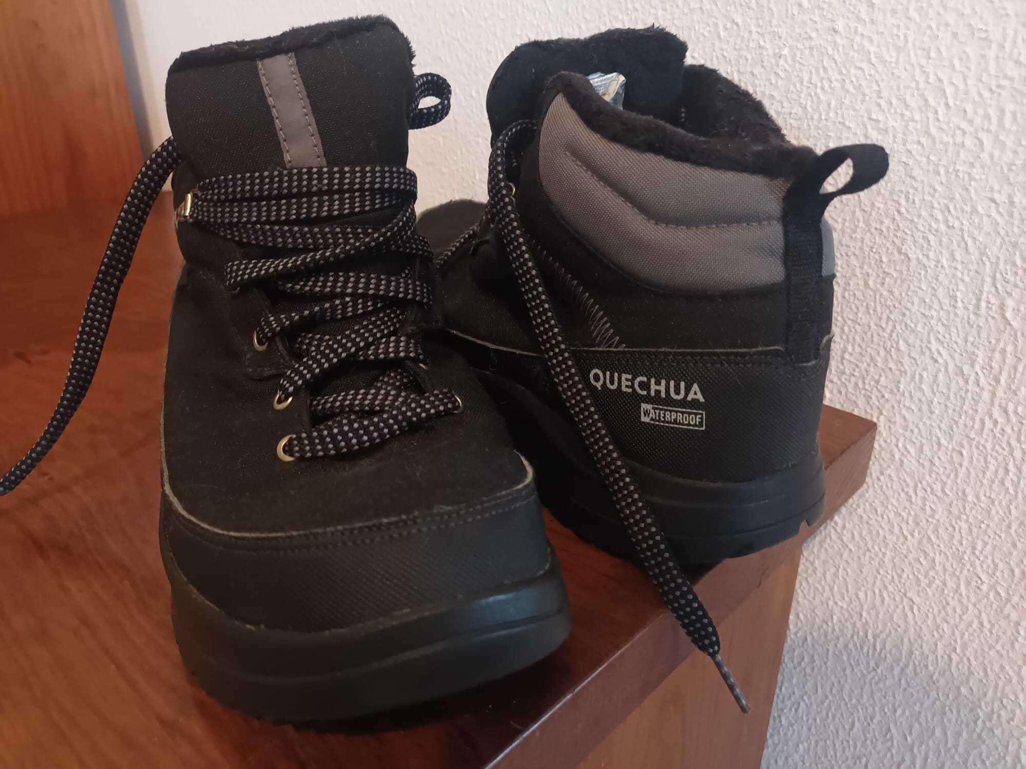 Botas Quechua como novas
