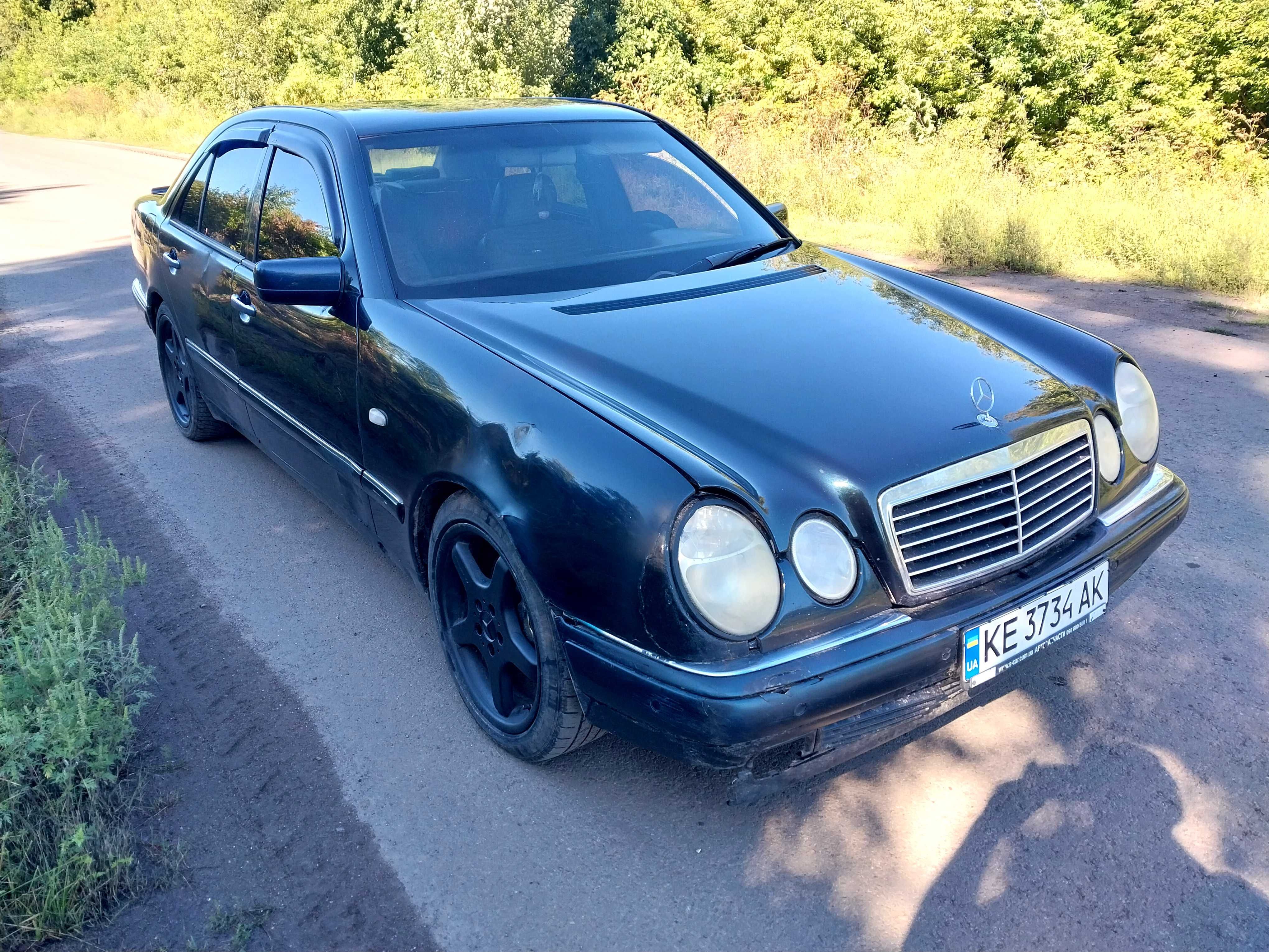 Продам або обміняю Mercedes-Benz E-430