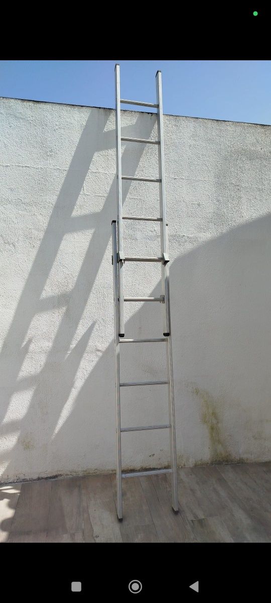 Escada em alumínio extensível 6+6 degraus