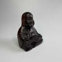 Mała drewniana rzeźba figurka Budda buddyzm medytacja