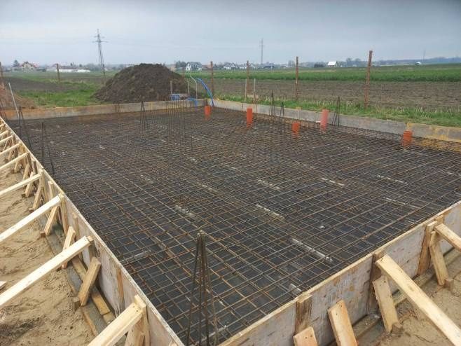 Płyty fundamentowe, budowa domu