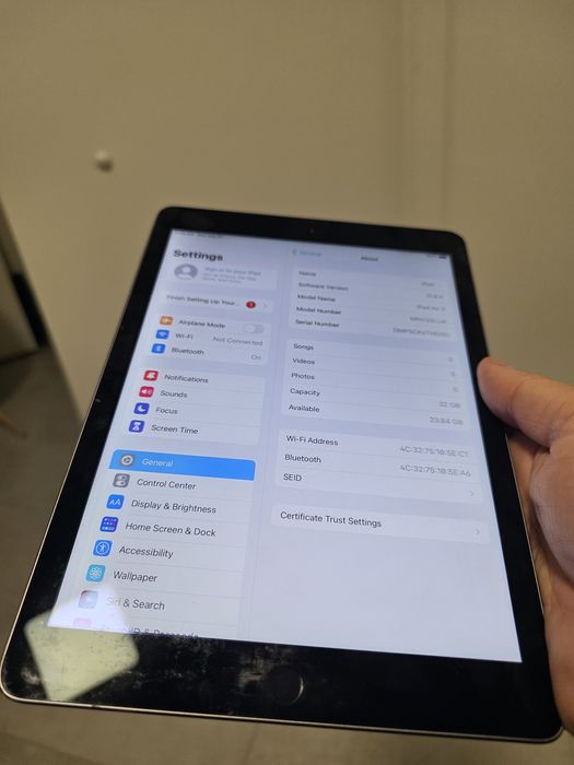 iPad Air 2. 32 гігабайт. Space Grey. Без обмежень. Гарантія