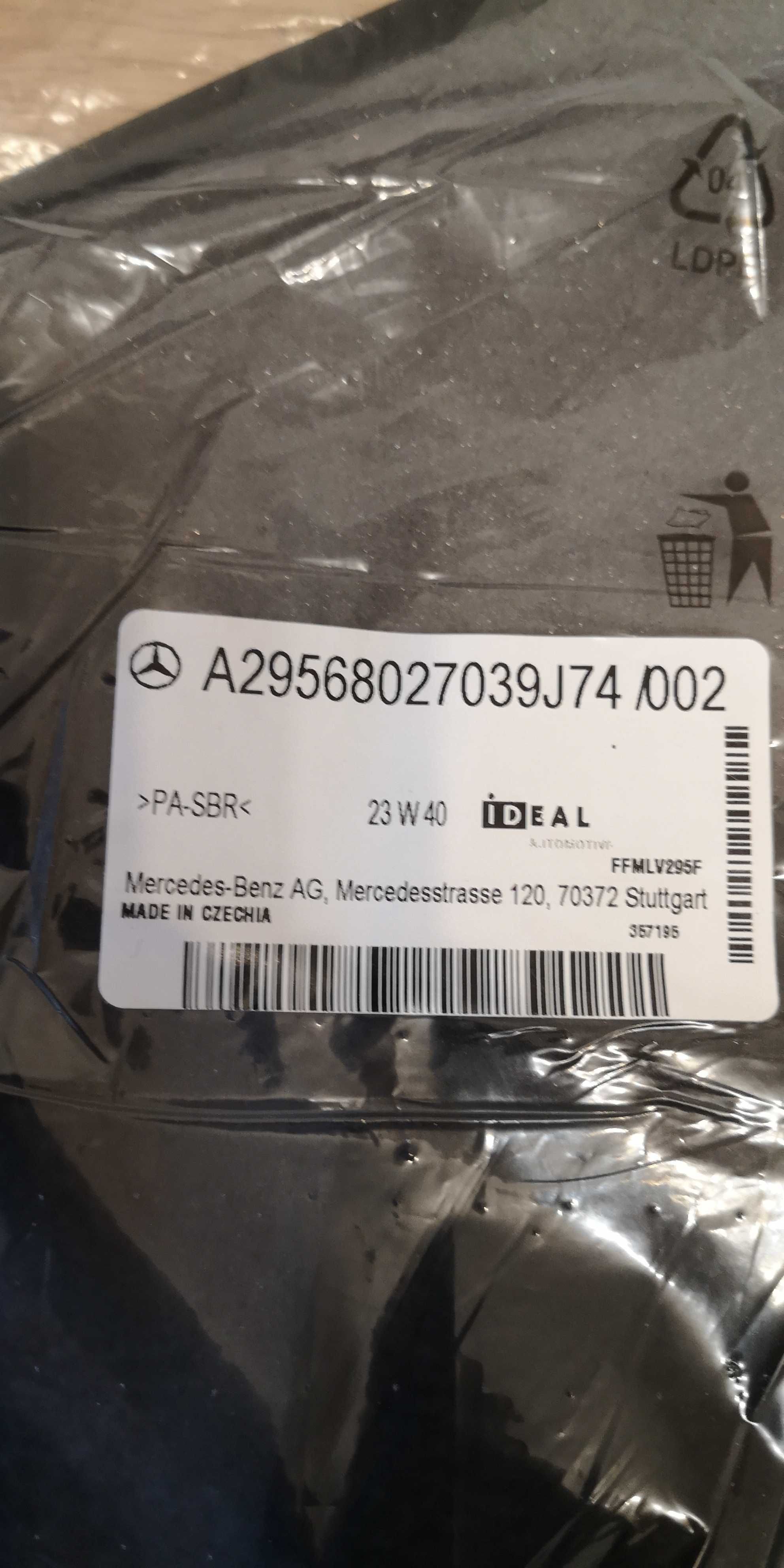 Dywaniki Mercedes welurowe nowe, oryginalnie zapakowane