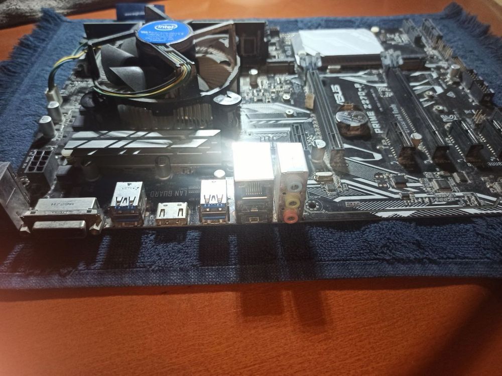 Материнська плата Asus Prime z270-p