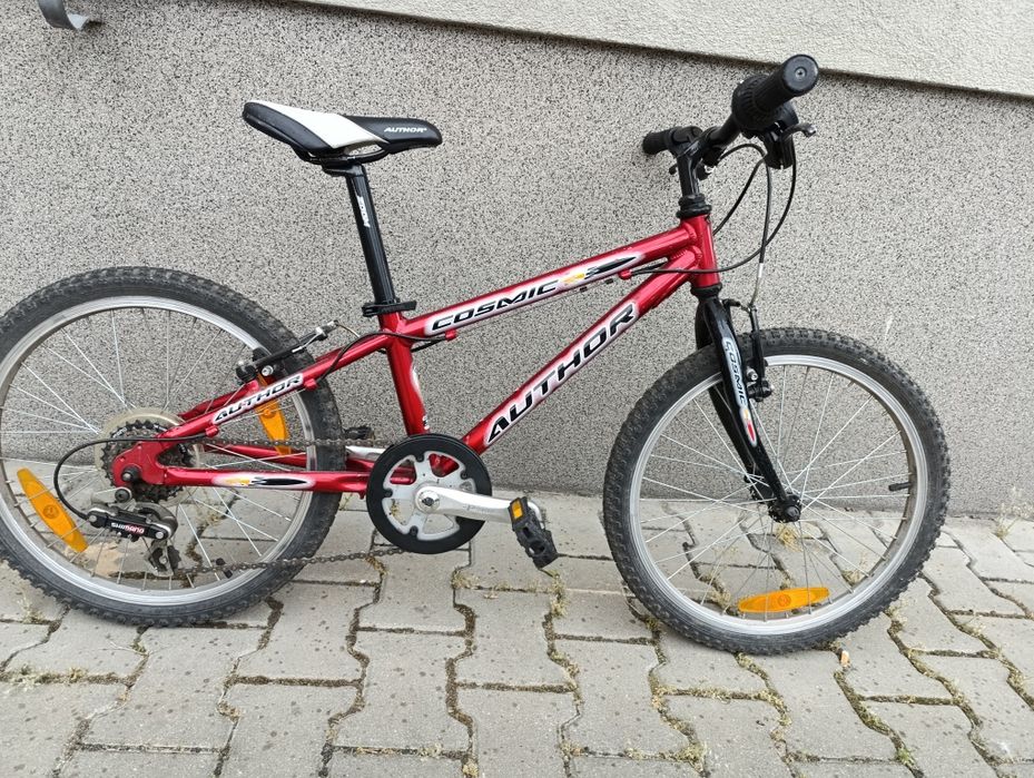 Rower author cosmic 20 cali