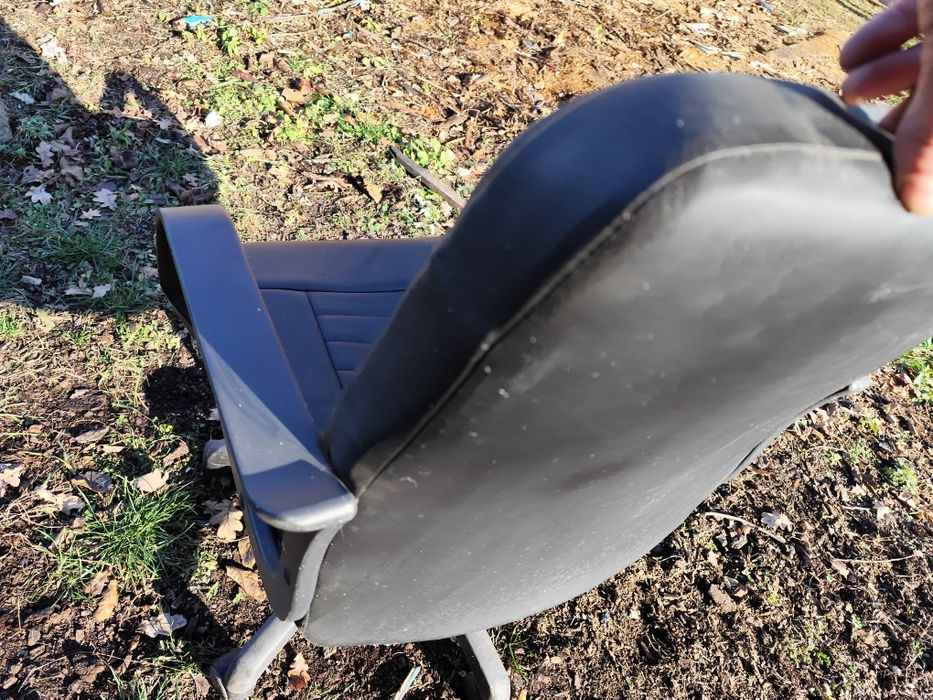 Крісло офісне пневматика