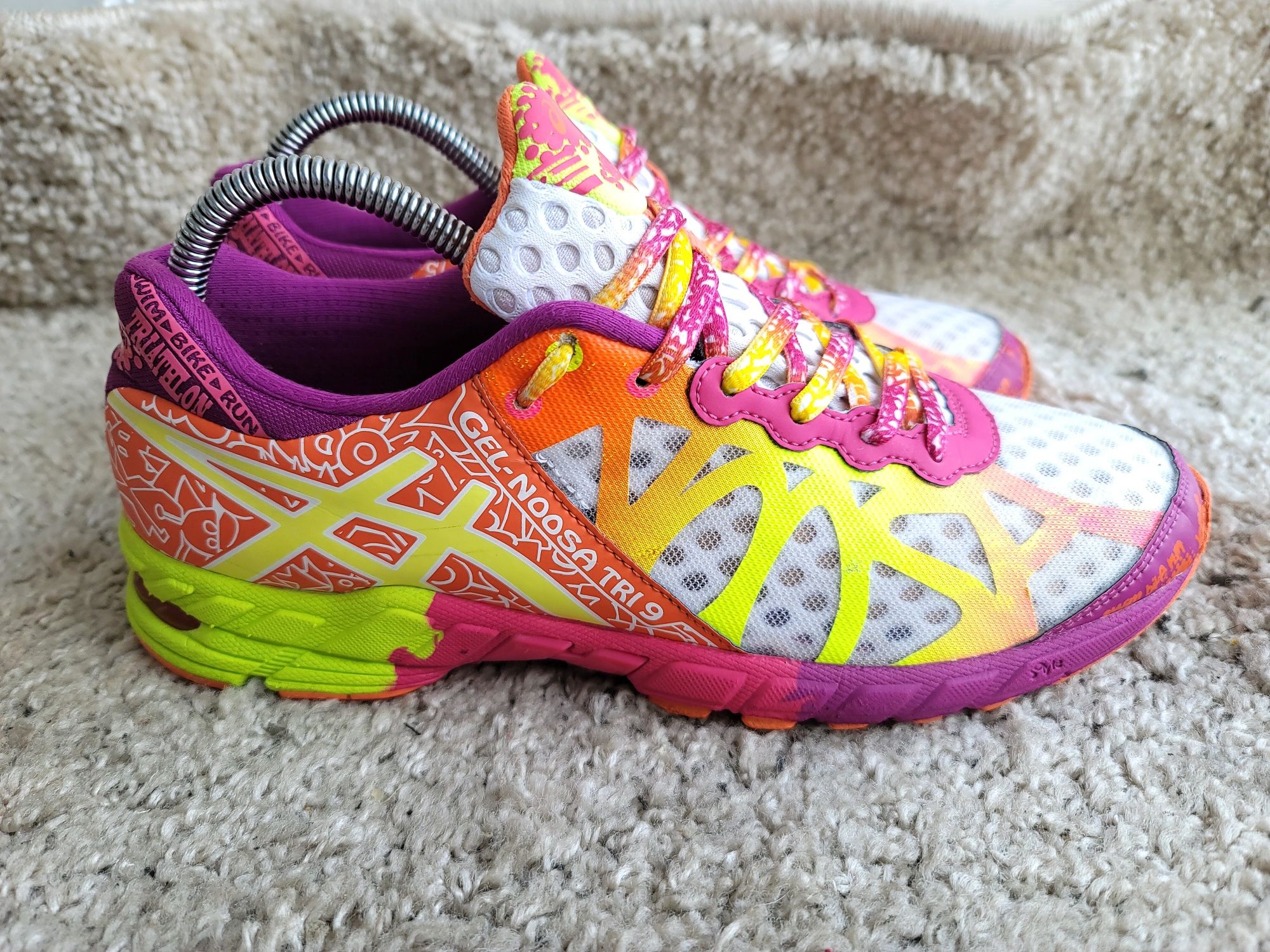 ASICS GEL Noosa р 40 Оригинал! Беговые кроссовки