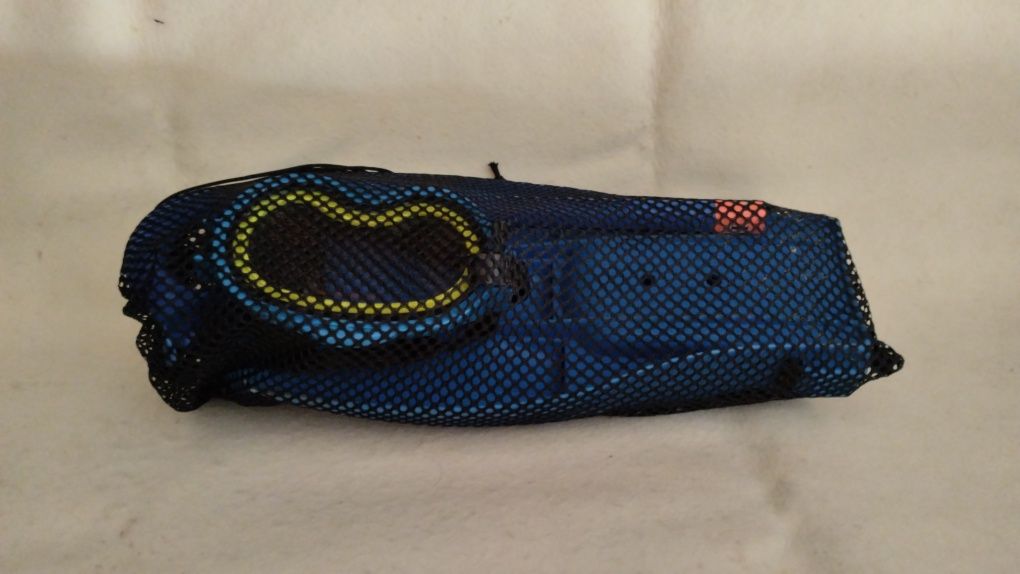 Conjunto de barbatanas