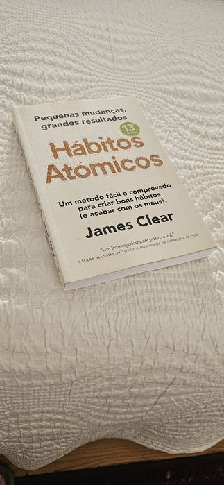 Livro Hábitos Atómicos  de James Clear