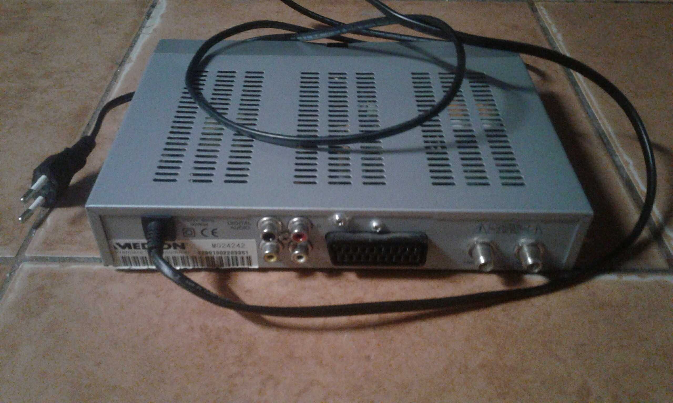 Tuner Satelitarny DSR-5001 FTA I Medion MD-24242