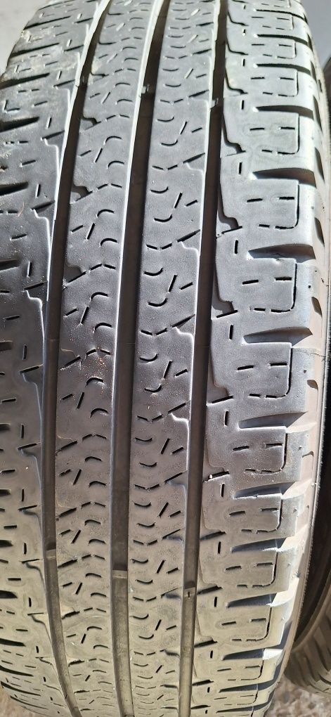 215/70R15C MICHELIN Agilis 4шт шини літні