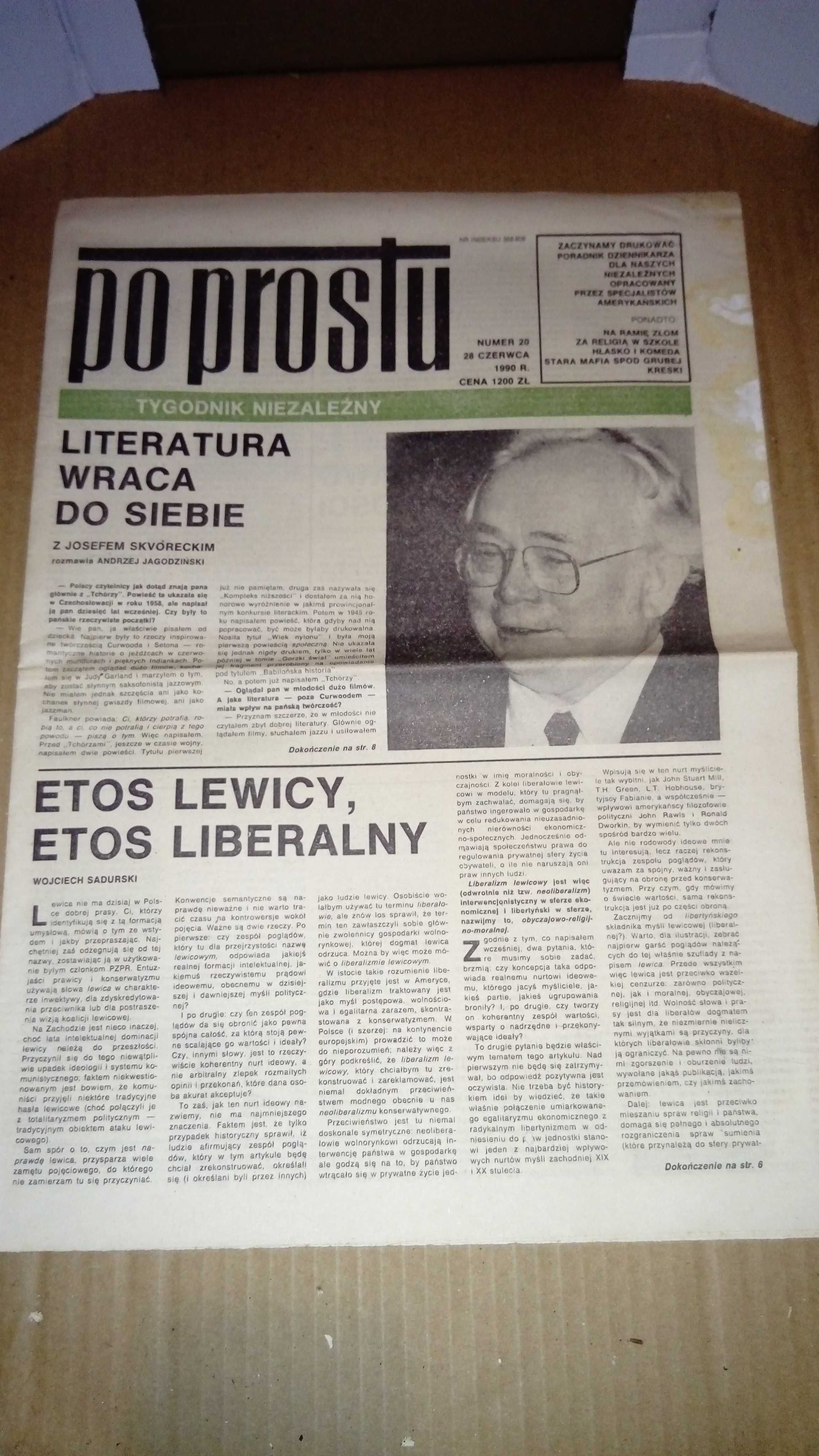 Gazety z 1990 roku..