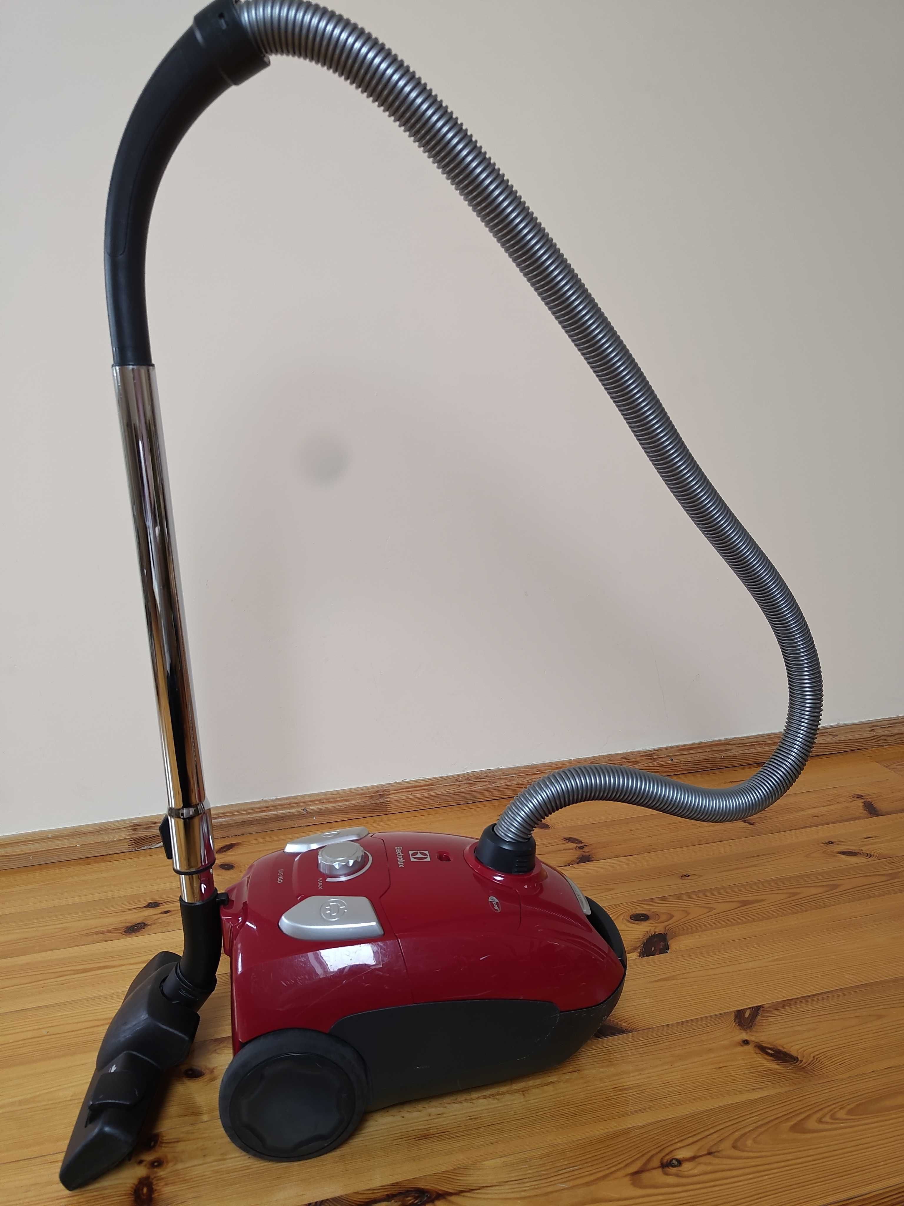 Odkurzacz Electrolux EasyGo model EEG43WR