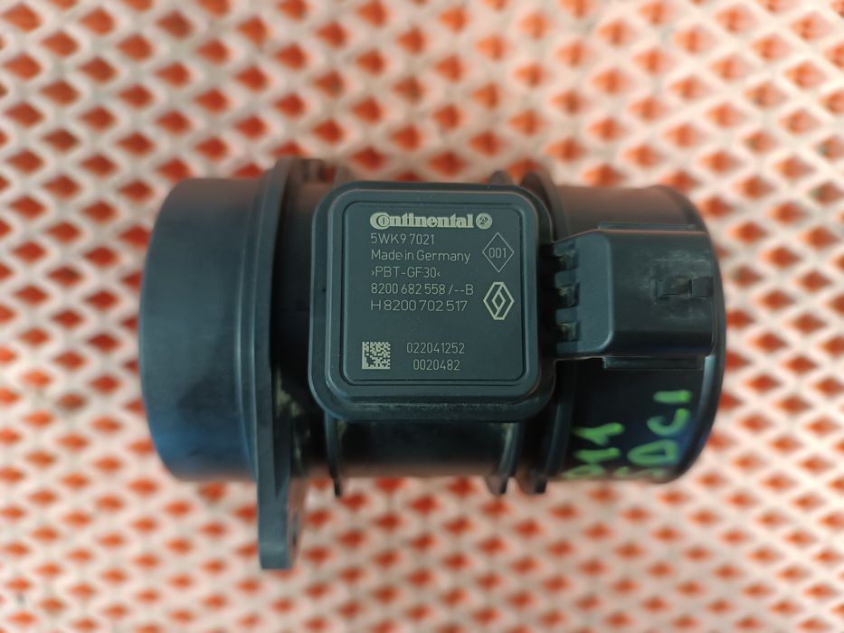 Витратомір повітря H8200702517 Renault 1.5DCI Расходомер воздуха Рено