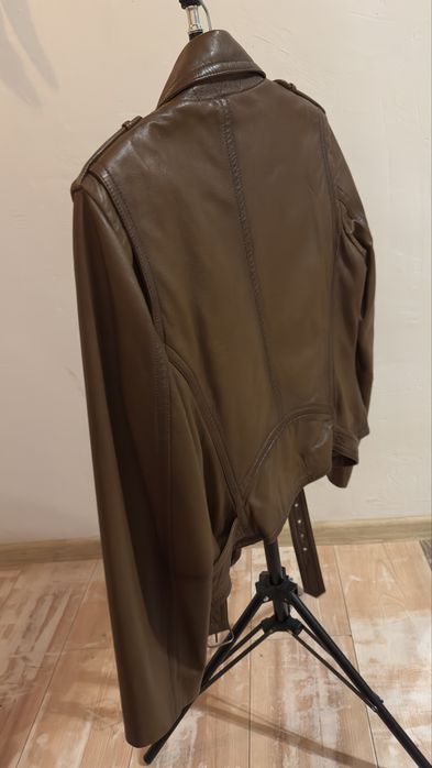 Шкіряна куртка Massimo Dutti