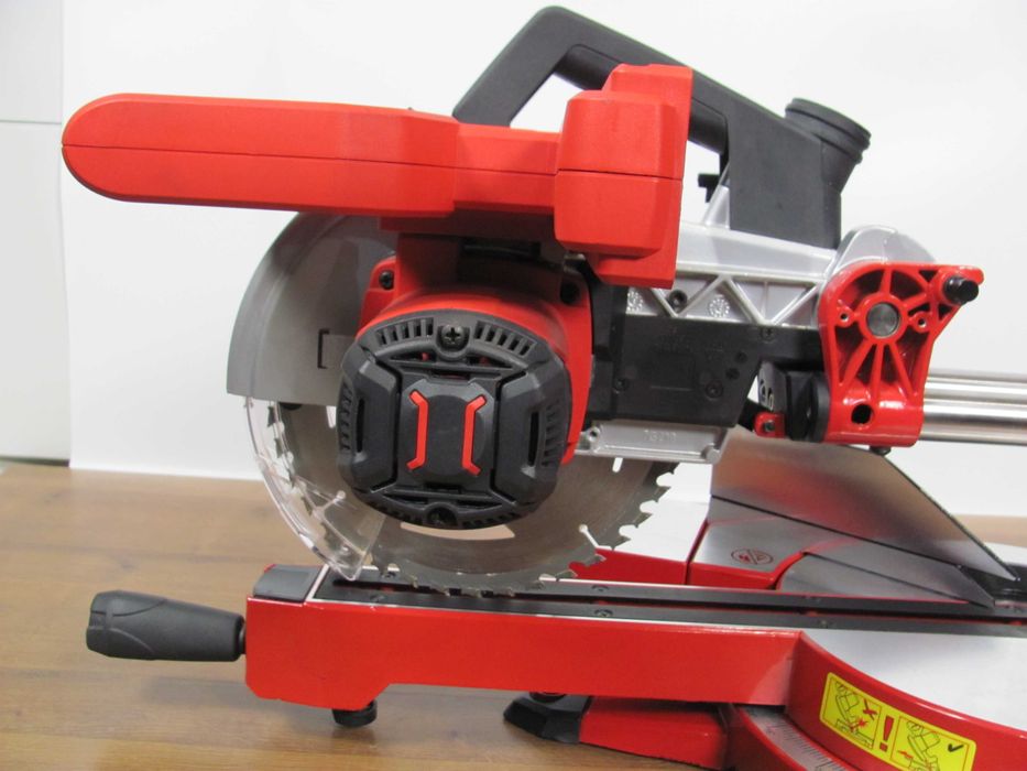 Пила торцювальна Einhell TE-SM 36/210 Li протяжка 310 мм з Німеччини