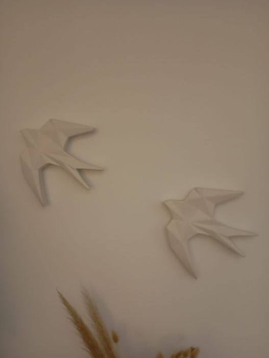 Andorinhas decorativas de parede