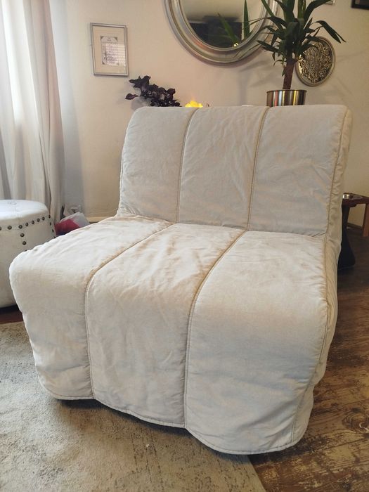 Fotel rozkładany do spania Ikea Lycksele jasny beż