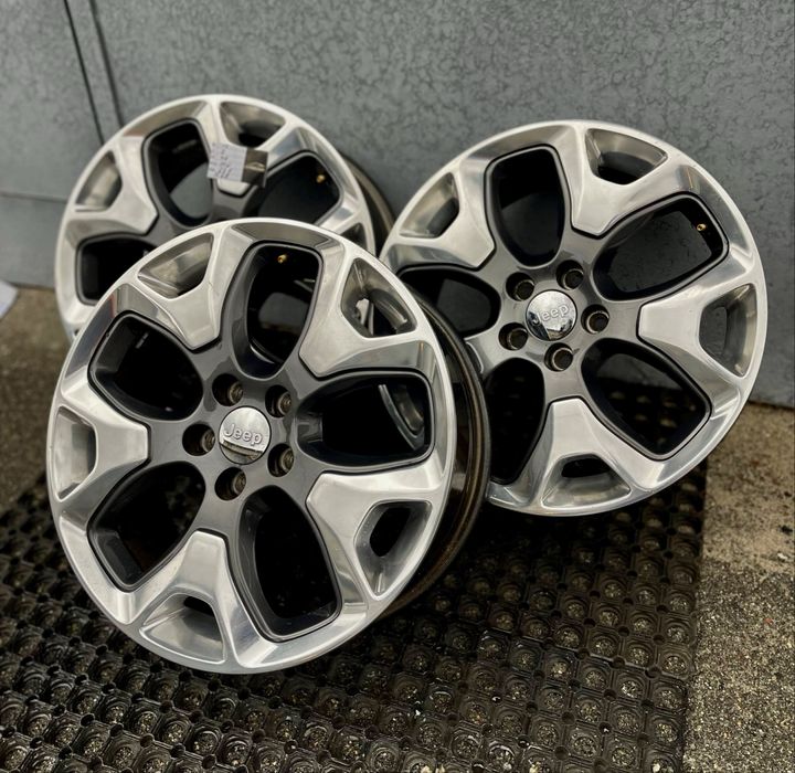 Диски 5/110 r18 Jeep