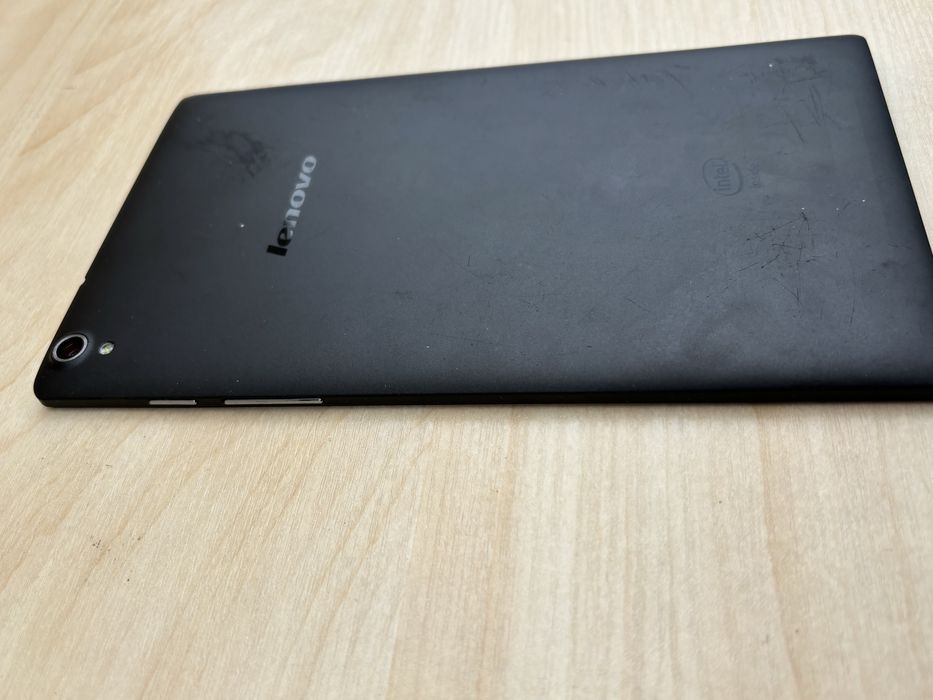 Планшет Ienovo  на запчастини