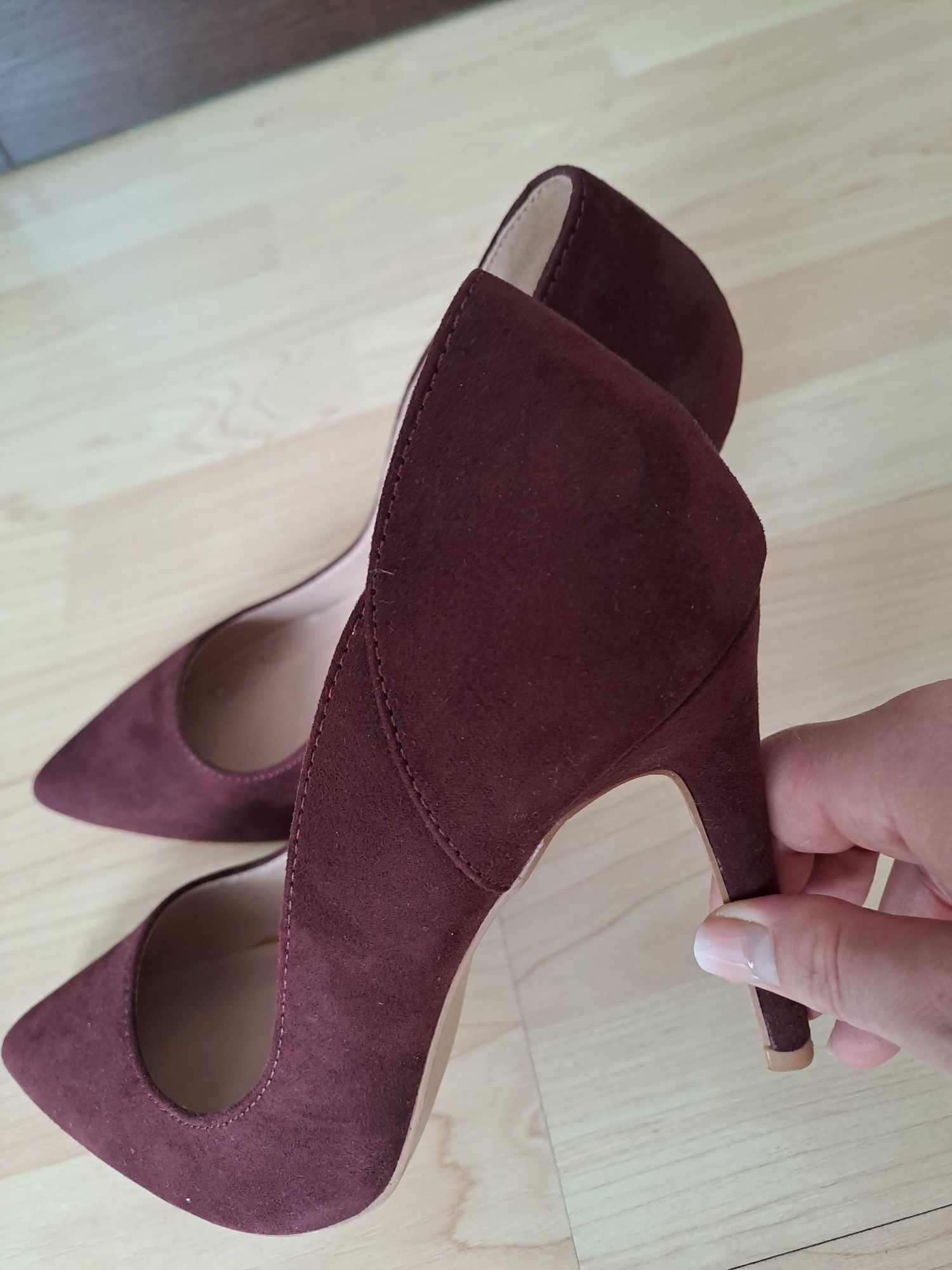 Buty Szpilki bordowe New Look rozmiar 39