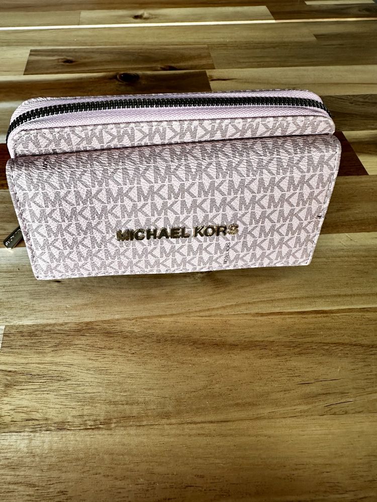 Portfel Michael kors różowy nowy