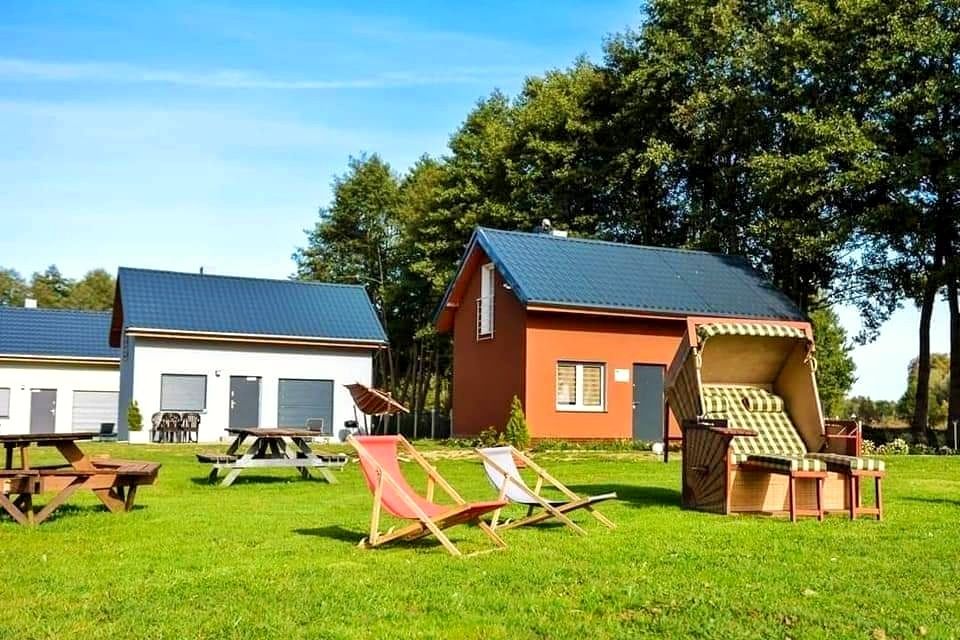Domek CAŁOROCZNY nad jeziorem Lubie BALIA JACUZZI w cenie, SAUNA ZEW.